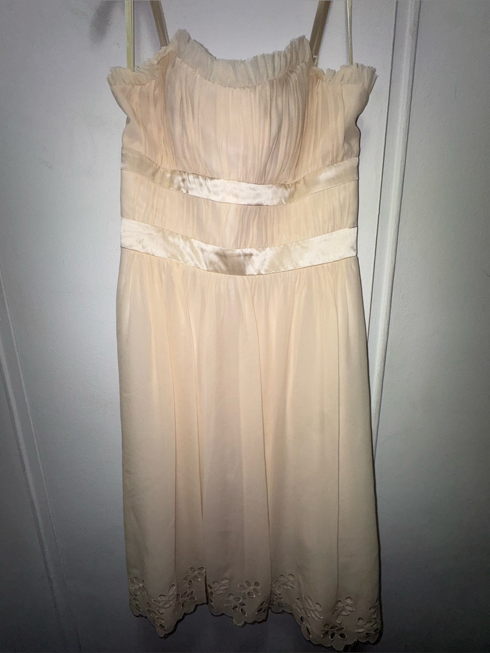 BCBGeneration vintage Cream Chiffon Strap Dress with Satin Waistband size 4